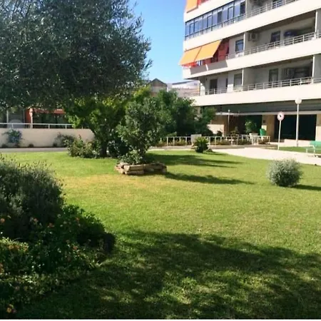 Torremolinos Nogalera Con Dos Terrazas